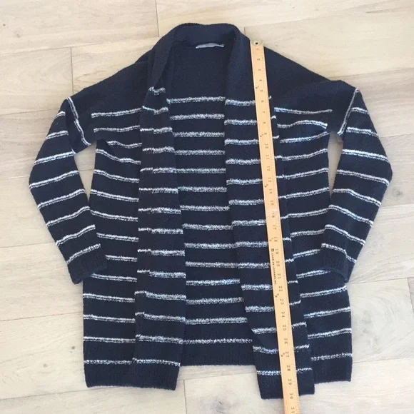 Vince women’s navy striped cardigan sweater xs - Picture 2 of 5